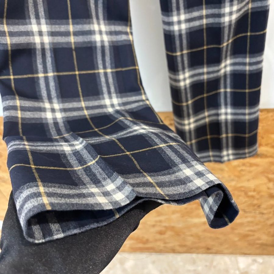【美收精品】BURBERRY 藍白黃色格紋長褲 4-193【隔月月中將轉賣至日本 上架期限30天】-4