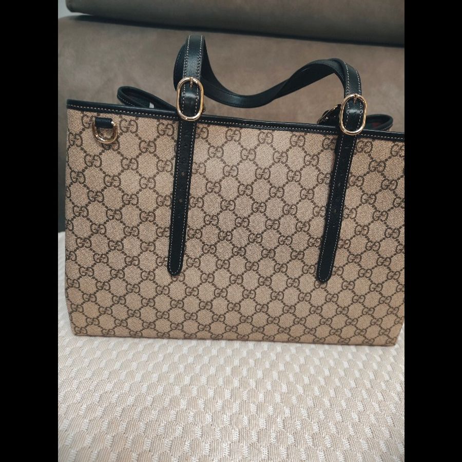 Gucci新款GG Emblem 系列手提肩包-2