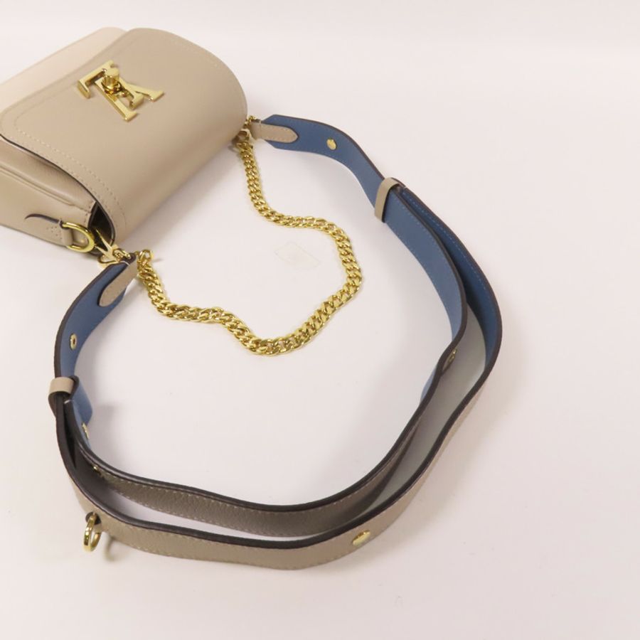 LOUIS VUITTON 牛皮皮革Lockme Tender金扣手挽肩背兩用袋-5