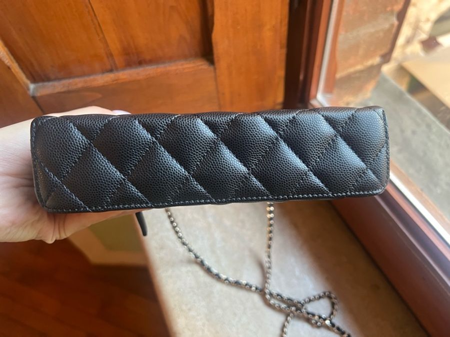 「全新」晶片款 Chanel最火熱LP黑色荔枝牛皮可斜背可手拿-6