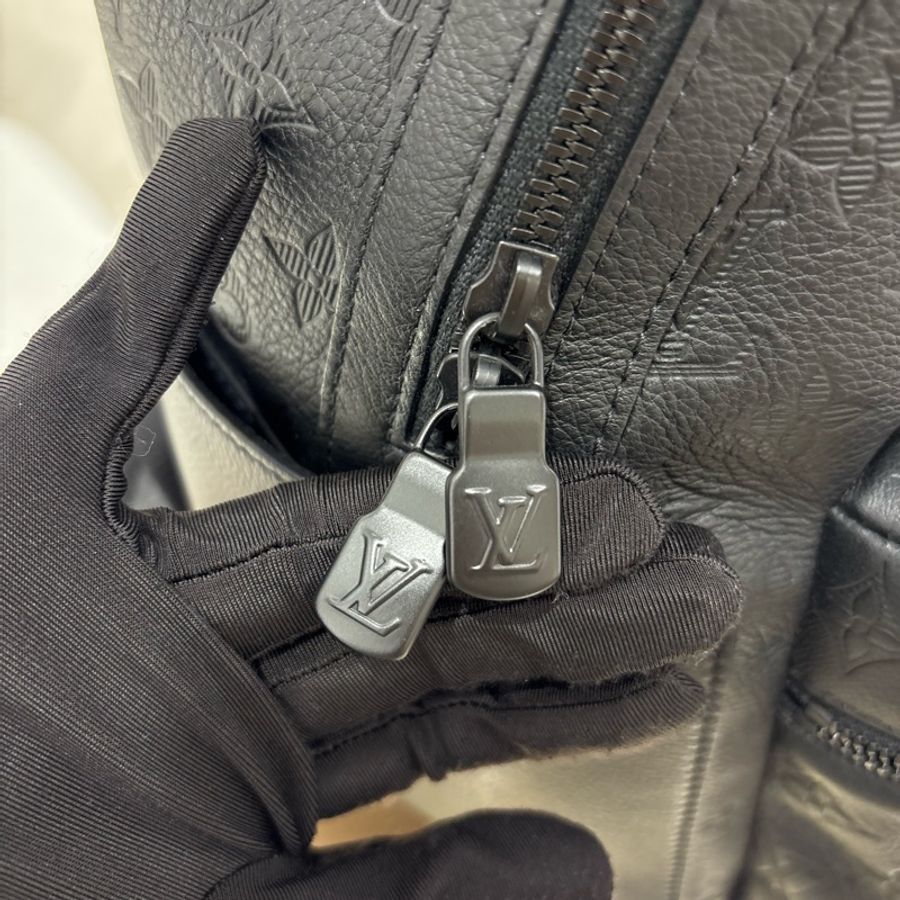 LV Backpack黑色 全新-9