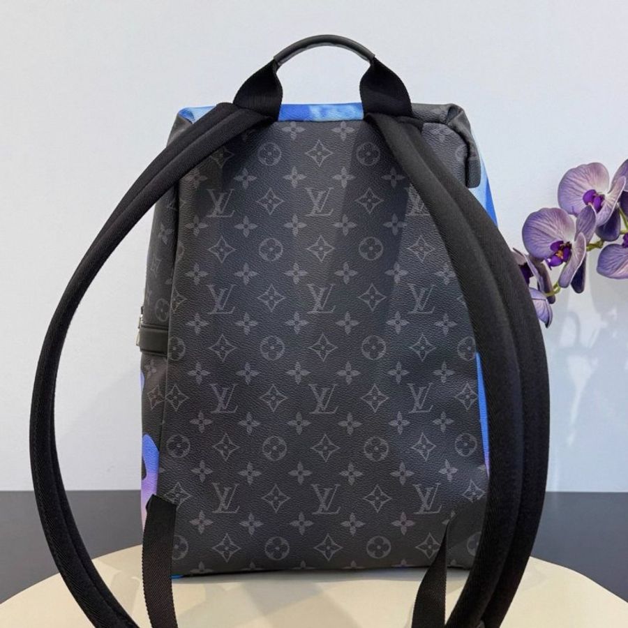 LV Discovery 藍紫色雲朵圖案拼老花後背包 芯片款 全新配件塵袋-5