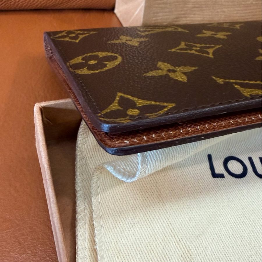 收藏級|真品 LV 路易威登 Monogram 經典原花雙折長夾 護照夾 西裝正裝錢包-8