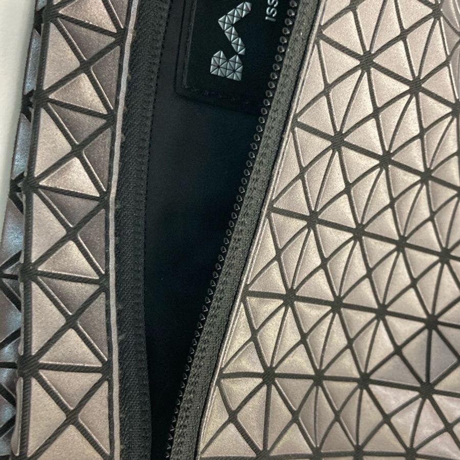 MS0373 BAO BAO ISSEY MIYAKE 經典格仔紋肩帶包包SHOULDER BAG PVC-18