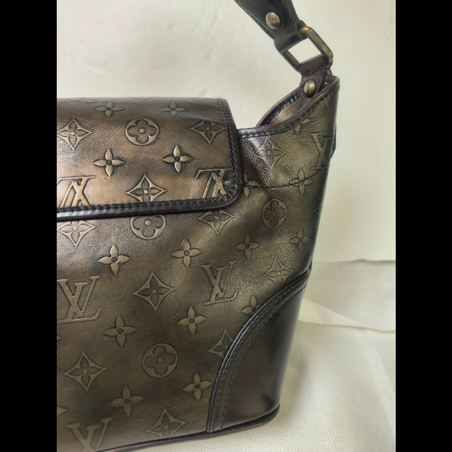 🌺初夏購物🌺快閃一週甜價至6/30‼️㊣✨Louis Vuitton✨路易威登 LV  稀有 古銅 壓紋 老花 壓釦 單肩背 肩背包/二手精品/二手包/保證正品🌳二手樹屋🌳-26
