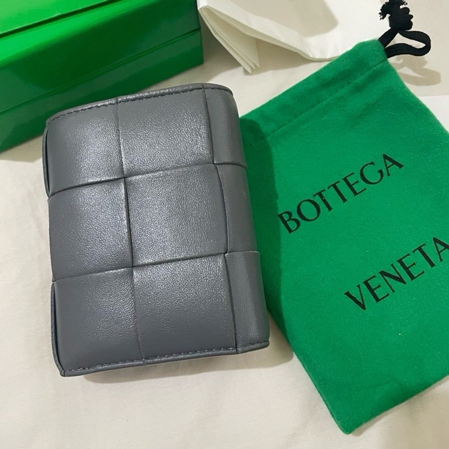 BOTTEGA VENETA 三折短夾 大象灰-7