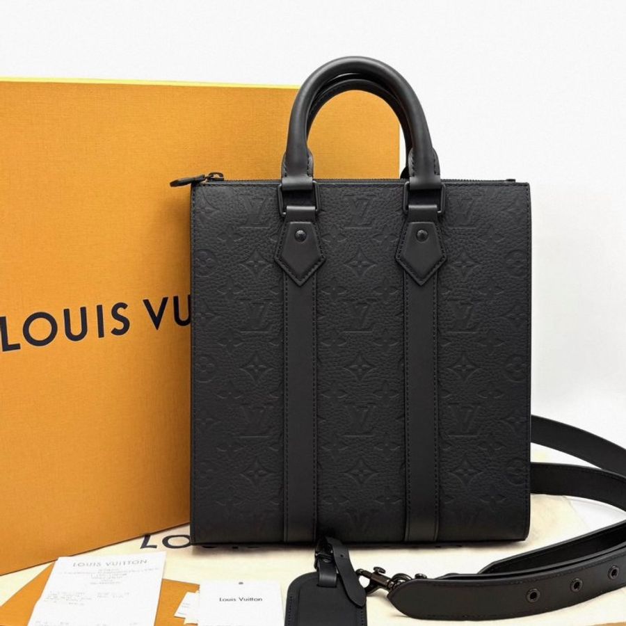 LV Sac Plat黑色壓紋手提單肩琴譜包 芯片款 26*28*5 99新配件盒子塵袋吊牌購證-4