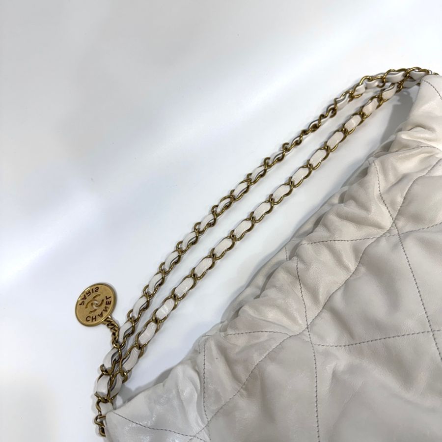 爆款香奈兒Chanel白色油蠟小牛皮金釦中號22Bag AS3261-20