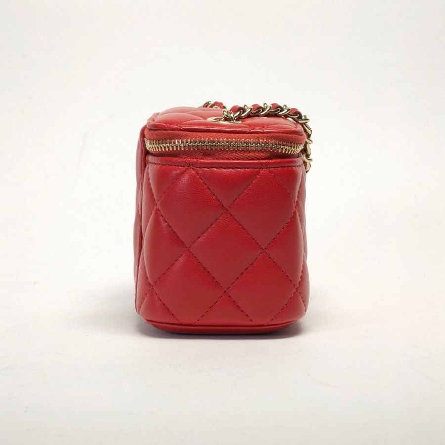 CHANEL 紅色羊皮30開金扣方盒子化妝包無鏡子10肩背包-2