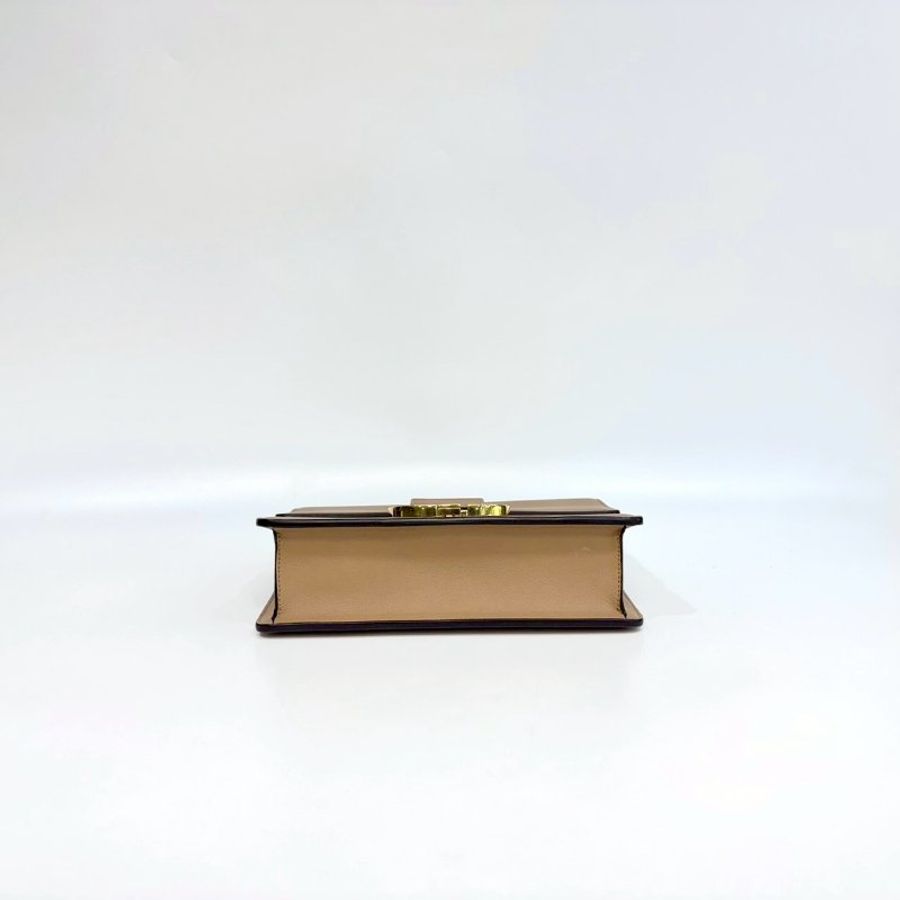 DIOR奶茶色BOX牛皮金釦30 Montaigne-4