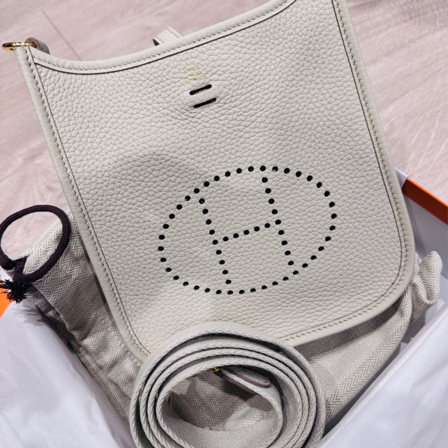 Hermes 愛馬仕 全新冰川白 Mini Evelyne-5