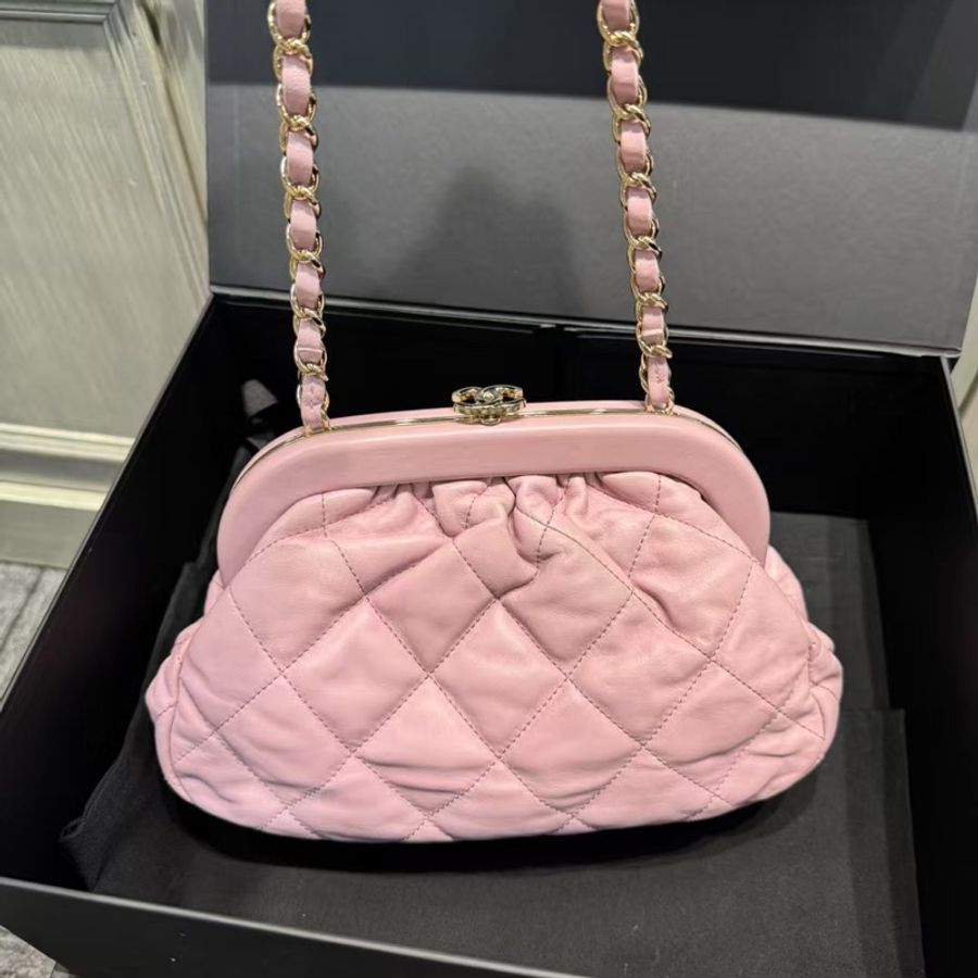 全新閒置 Chanel 24A高級手工坊系晚宴包-1