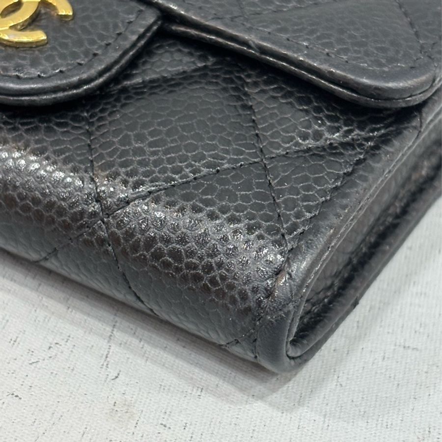CHANEL AP0214 COCO 新款 背面有口袋 黑色荔枝皮 銀釦 釦式 零錢包 信用卡夾 名片夾 短夾 皮夾-6