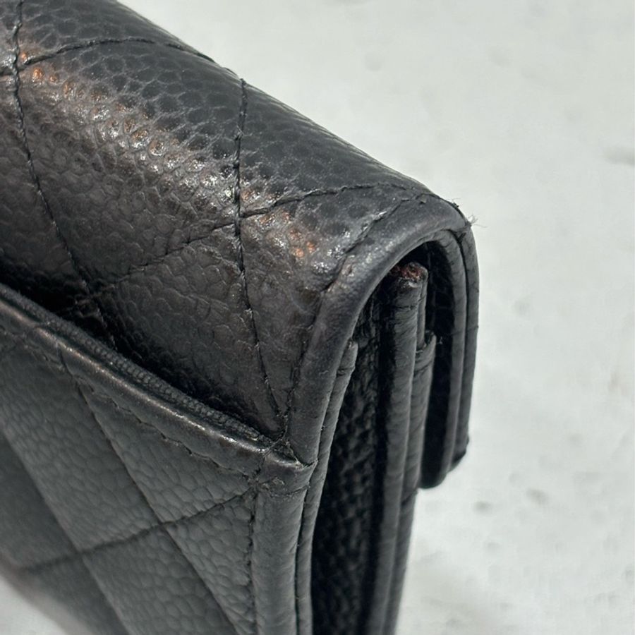 CHANEL AP0214 COCO 新款 背面有口袋 黑色荔枝皮 銀釦 釦式 零錢包 信用卡夾 名片夾 短夾 皮夾-12