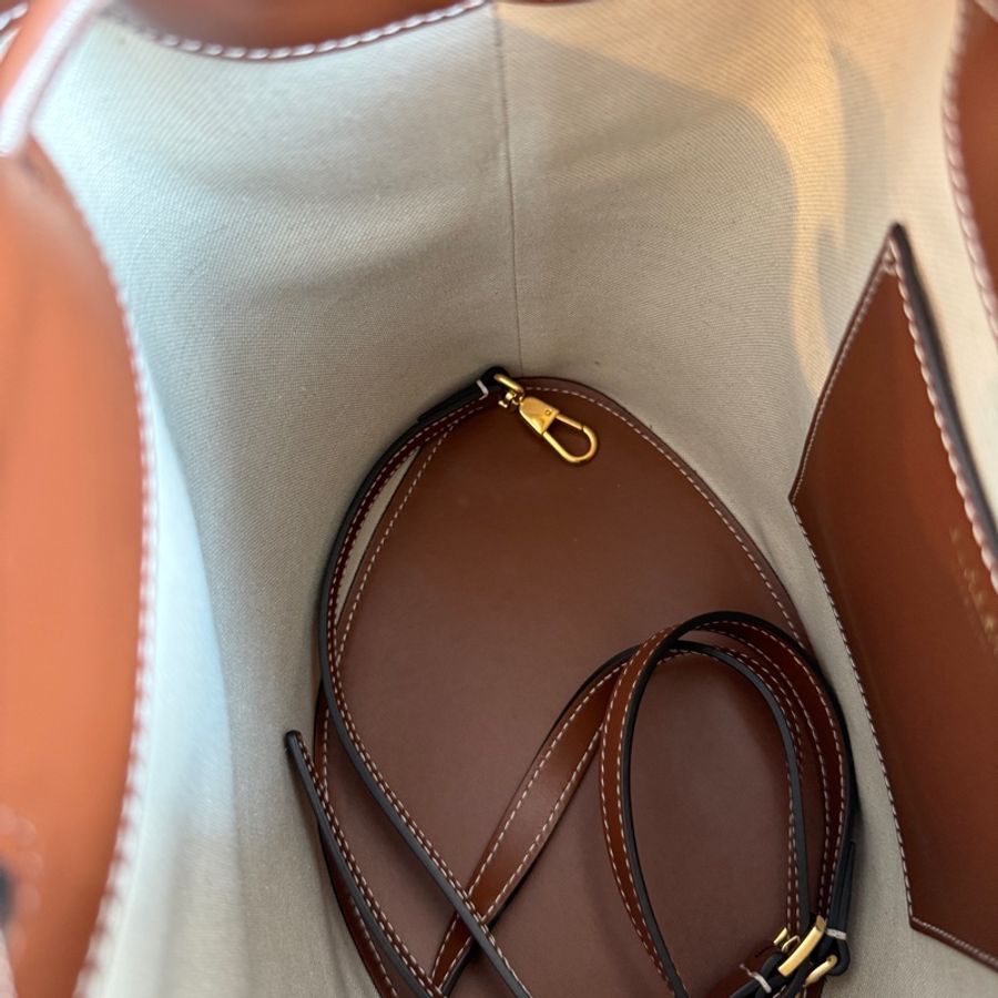Burberry 格紋水桶包-4