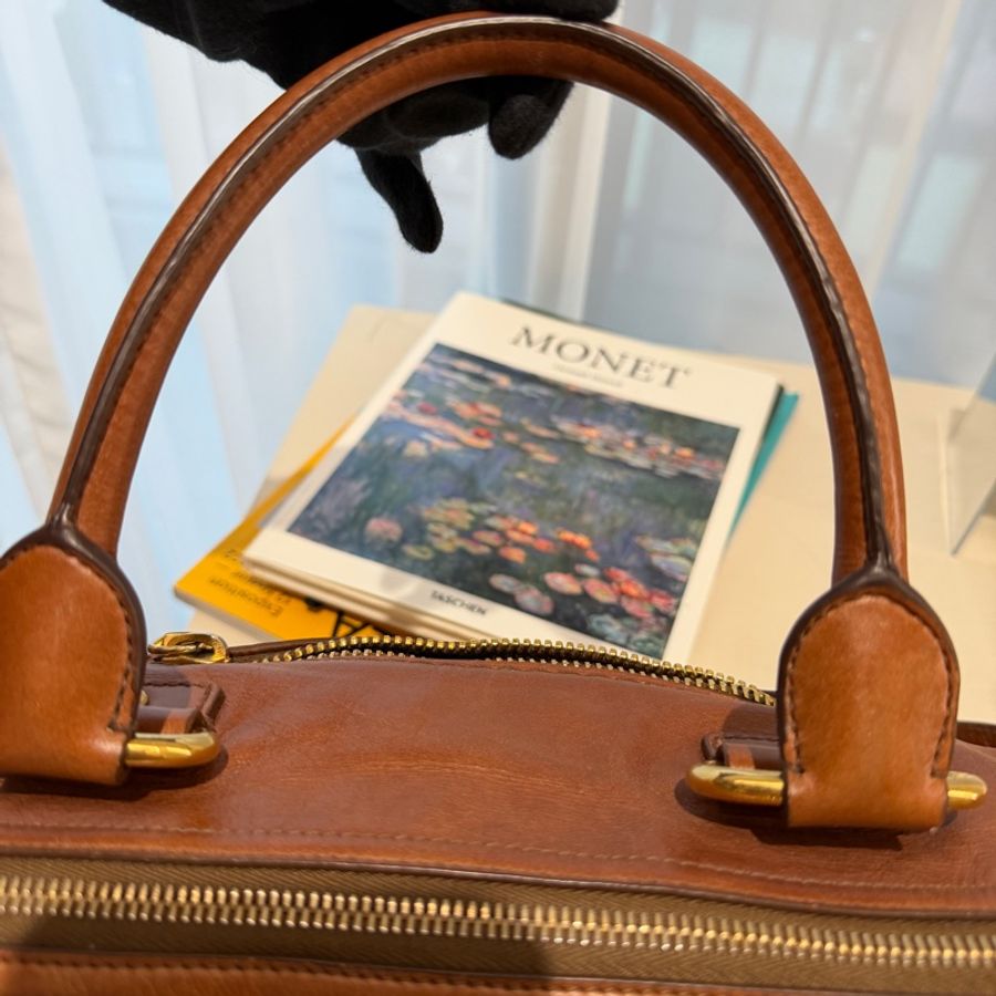 Prada 棕色公事包💼帶你賺大錢！💰💰來運轉-5