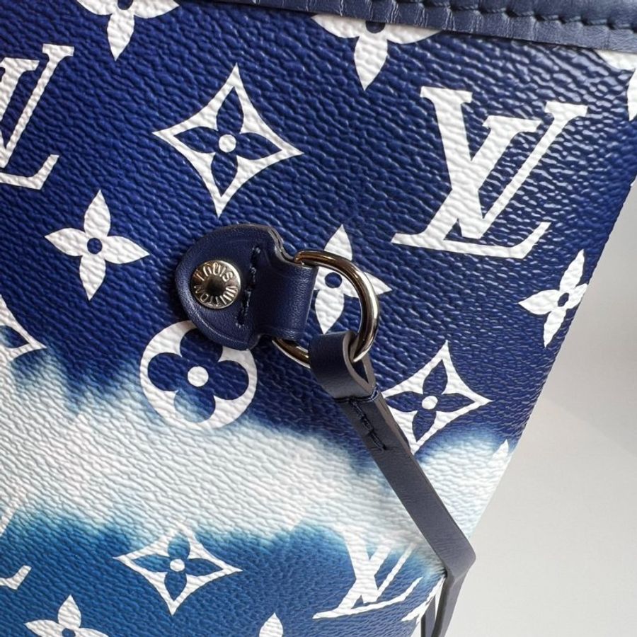 LV M45128 NEVERFULL MM 藍色漸層托特包-15