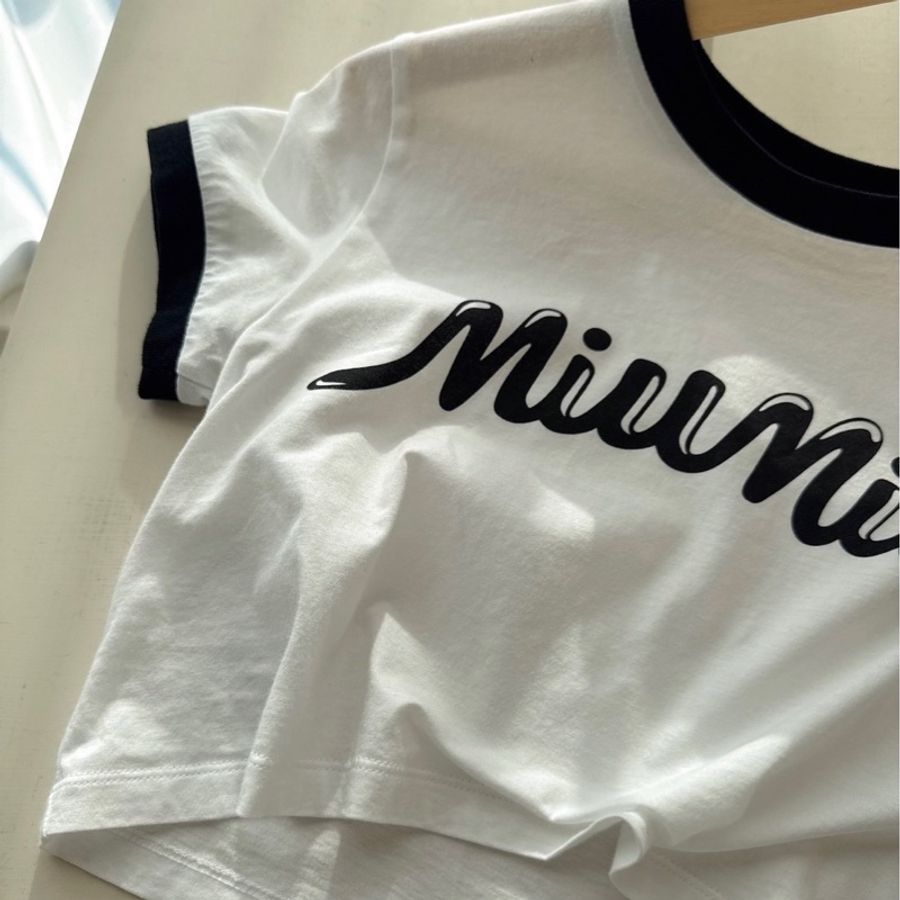 Miu Miu 白底黑邊短版短袖上衣 size:S-2