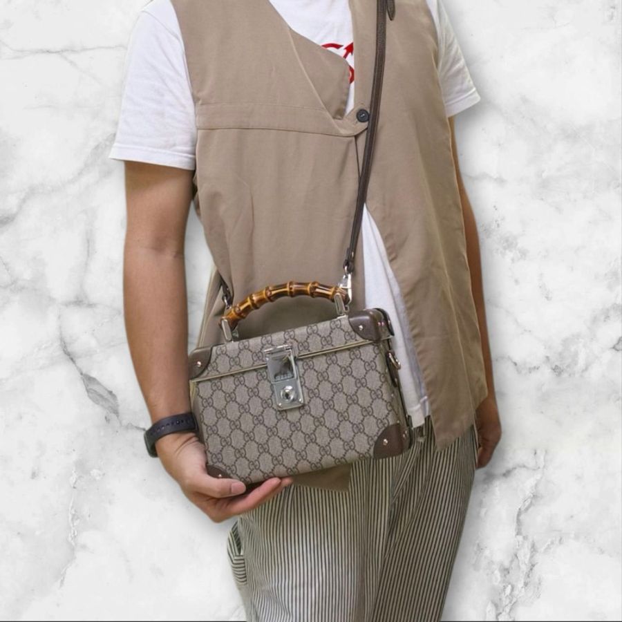 🌺初夏購物🌺快閃一週甜價至6/30‼️【9成新】㊣✨GUCCI✨（附防塵袋）古馳 Globe-Trotter 竹節 箱包 老花 硬殼 壓釦 肩背包 斜背包/雙G/二手包/保證正品🌳二手樹屋🌳-42