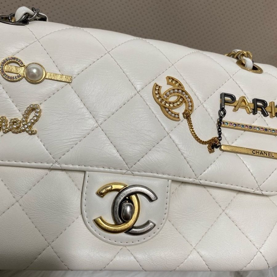 香奈兒Chanel 限定款奶白色徽章cf小號 芯片款-14