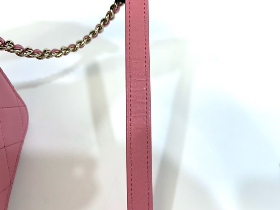 CHANEL粉色小羊皮鉚釘大雙C金鍊手提側背包AS1514-11
