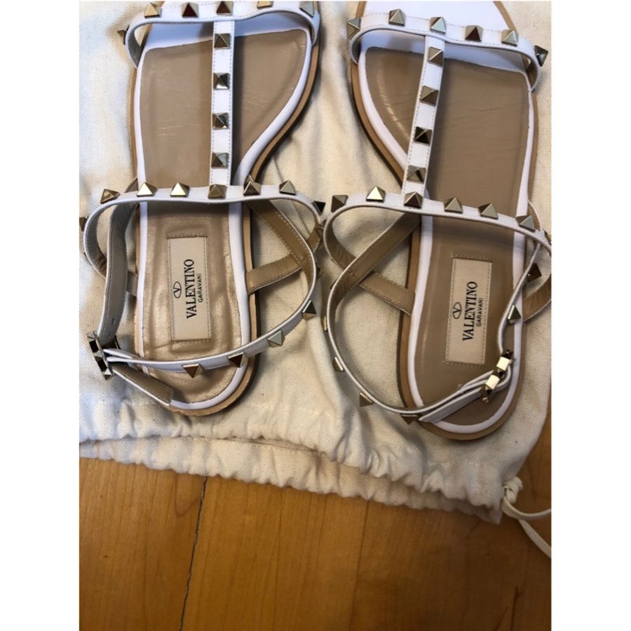 valentino garavani 白色涼鞋-2