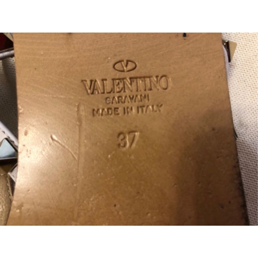 valentino garavani 白色涼鞋-3