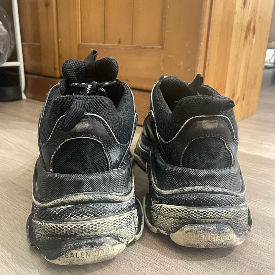 已售出 Balenciaga Triple S 二手-5