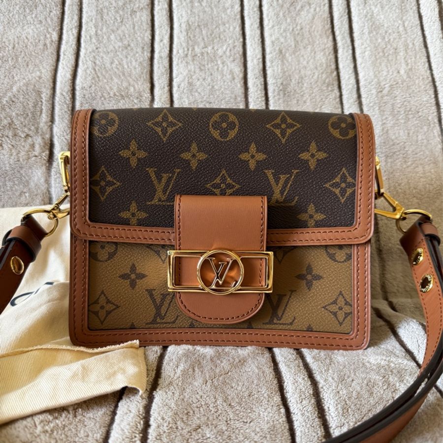 Louis Vuitton Mini Dauphine M45959-5