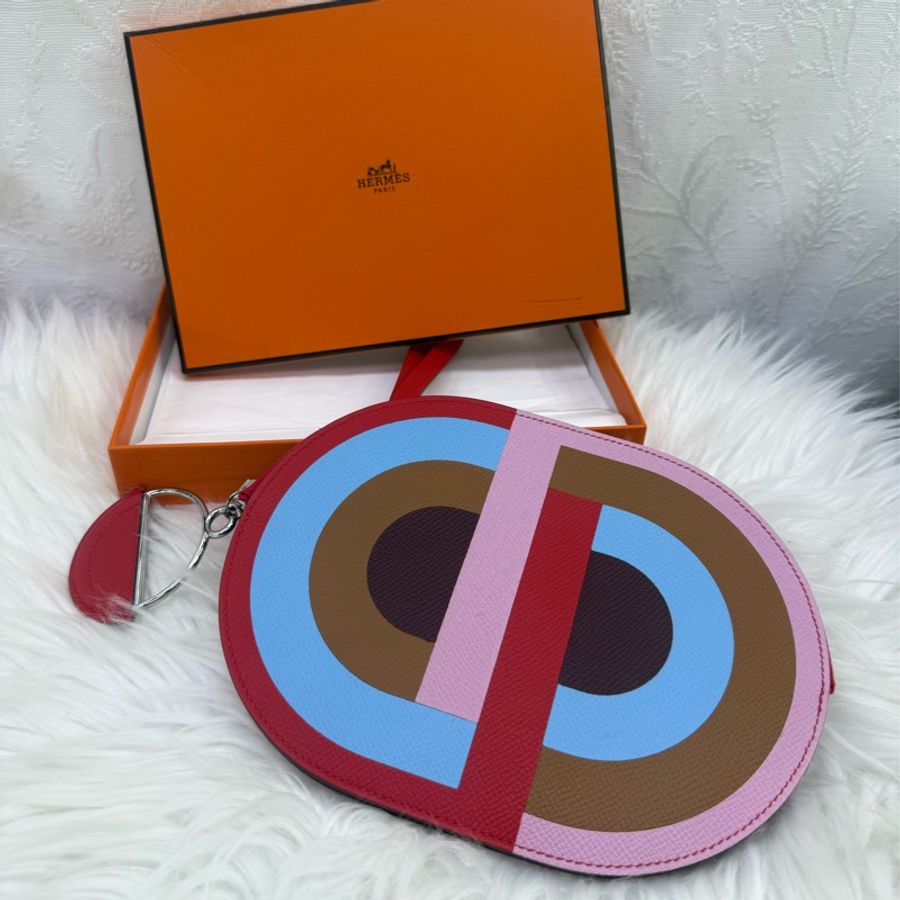 Hermes In the loop to go clutch bag-0