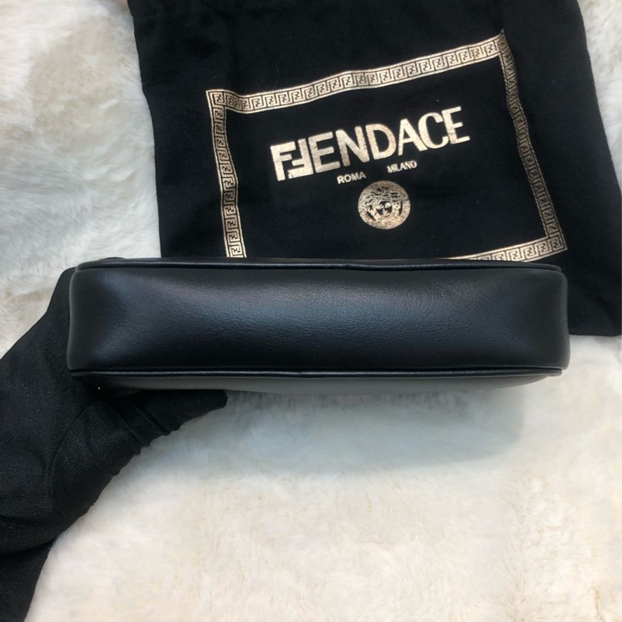 FENDI VERSACE 聯乘相機包 I703WH-4