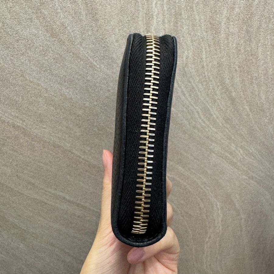 GUCCI黑色牛皮SOHO流蘇ㄇ拉鍊長夾598187-15