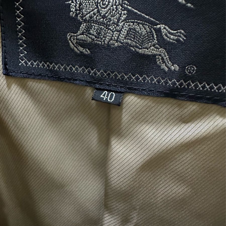 Burberry 羊毛駝色大衣-24