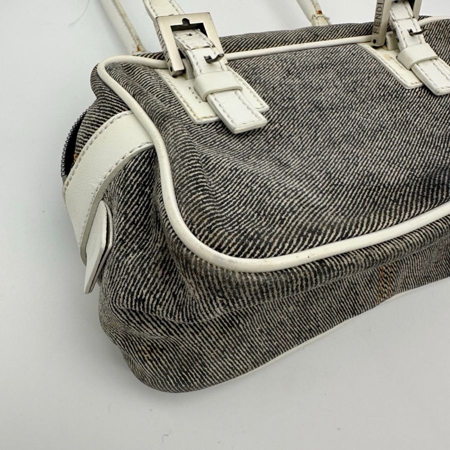 「JL精品代購」Fendi拼色牛仔丹寧拼皮盒子腋下單肩包-8