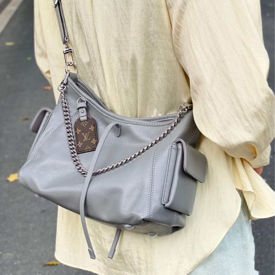 斷貨爆款😍全配🈶購證Lv carryall cargo鯊魚灰小號單肩斜挎包-3