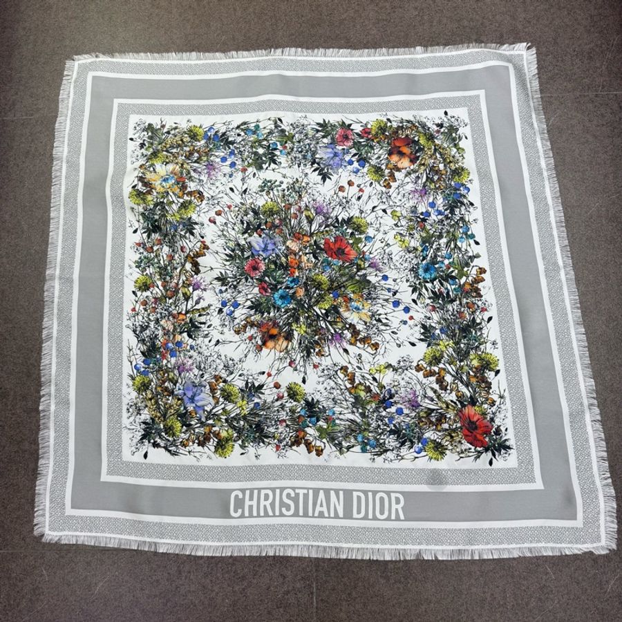 Dior Silk neckerchief 未使用品-1