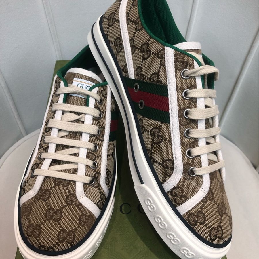 (領券立減!)Gucci 老花1977經典款男裝休閒鞋 7.5 碼 XB897-0