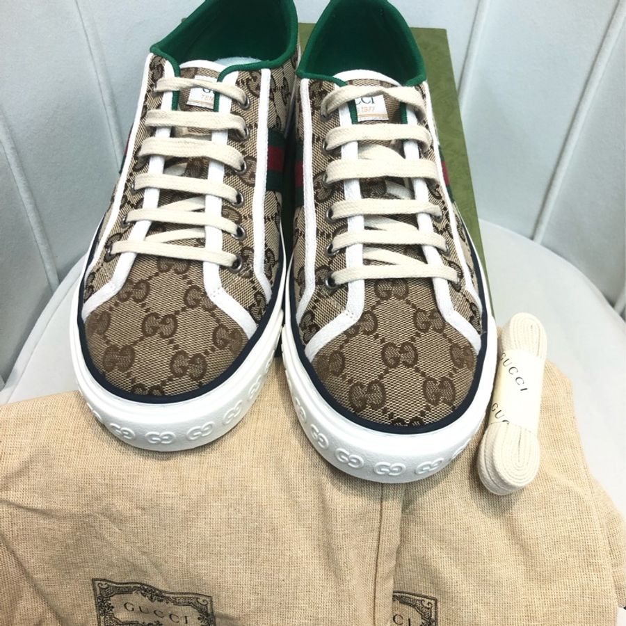 (領券立減!)Gucci 老花1977經典款男裝休閒鞋 7.5 碼 XB897-10