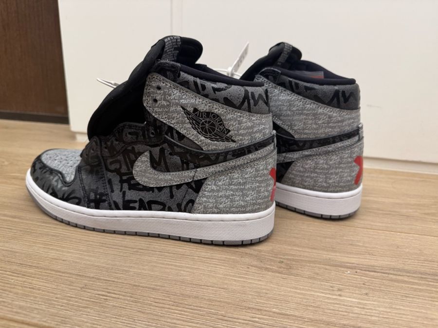 [全新］Nike Air Jordan 1 “billionaire”-6