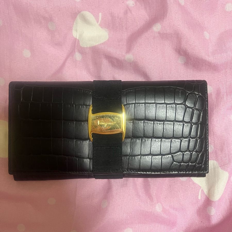 Salvatore Ferragamo黑色長夾-0