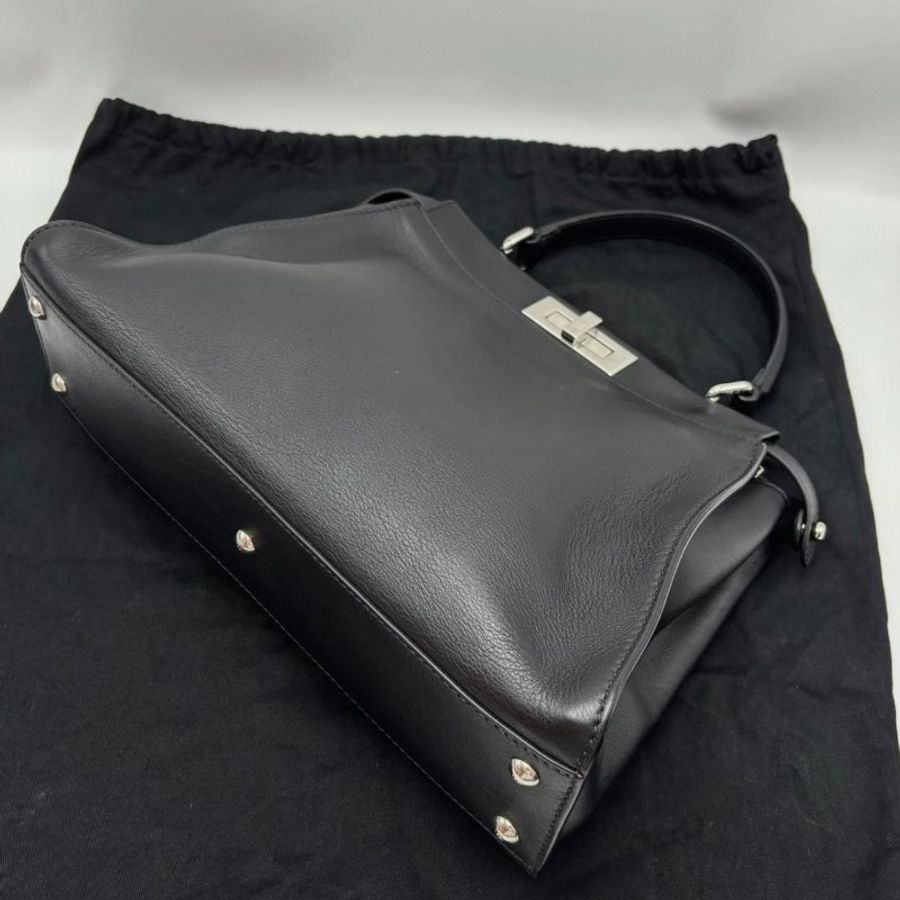 FENDI 黑銀Peekaboo手提肩背斜背包34*24*12 98新配件塵袋-4