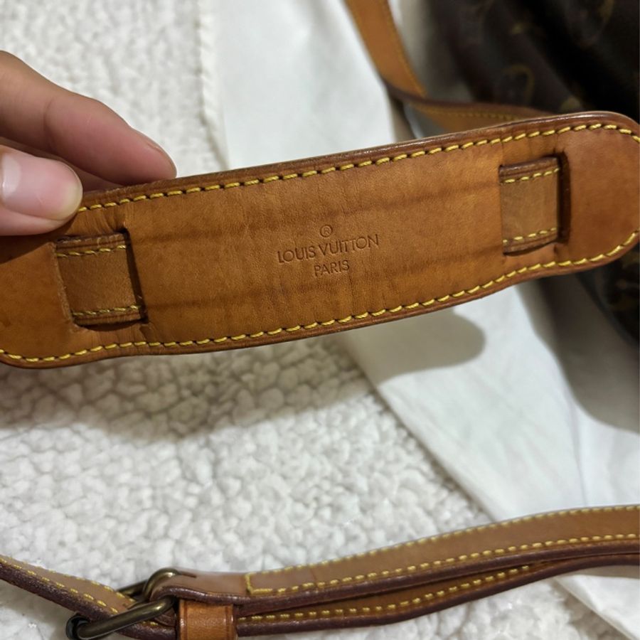 LV 雙子星 Louis Vuitton saumur 雙面馬鞍包-4