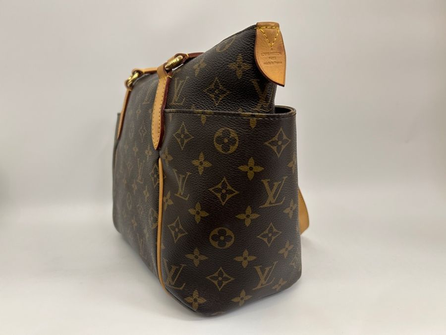 Lv 原花Totally PM一字肩背包-2