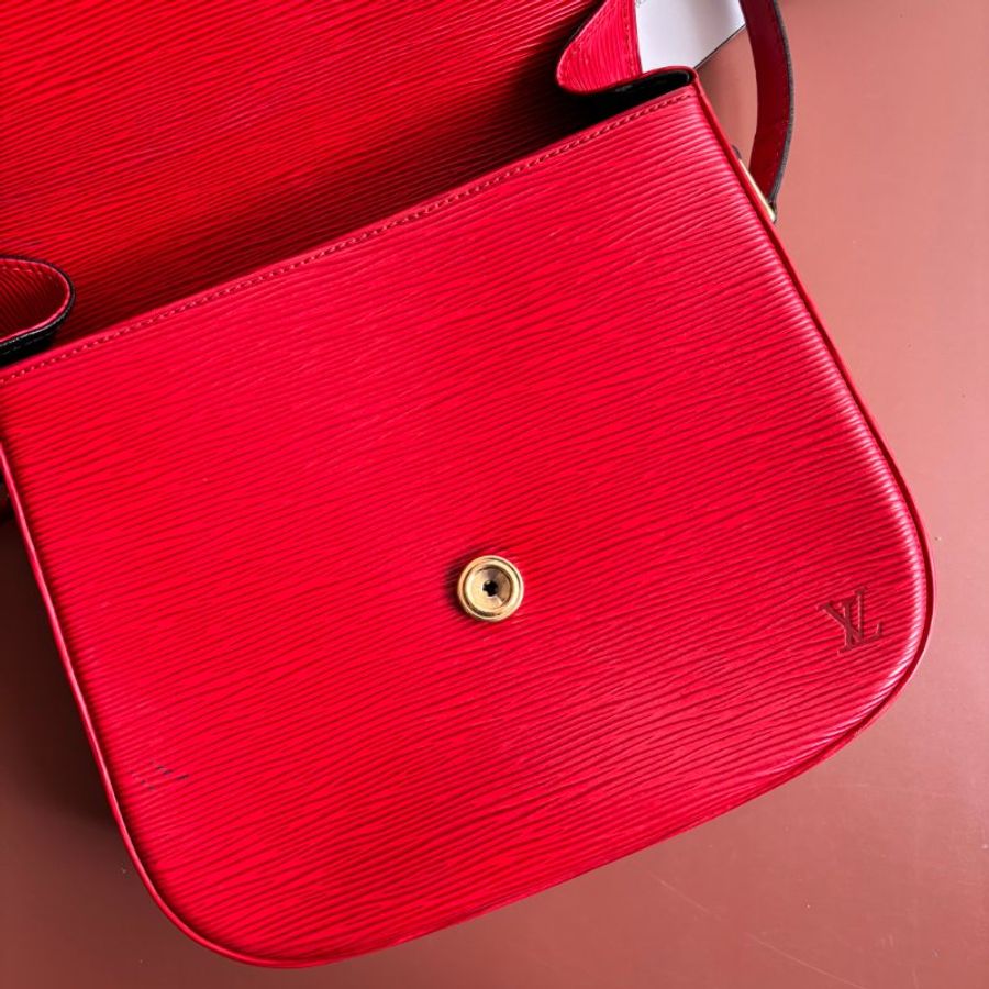 ::LOUIS VUITTON:: LV M52197  Epi Saint Cloud GM 單肩包紅色馬鞍包 斜背包-26