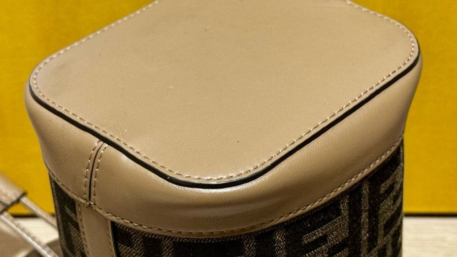 [FENDI]MON TRESOR FF Logo 緹花及皮革二用迷你水桶8BS093 ALP3 F1AOE-12