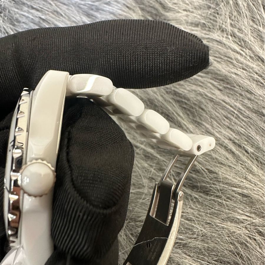 Chanel 白陶瓷12點鑽日期窗機械腕錶J12 H1629-1