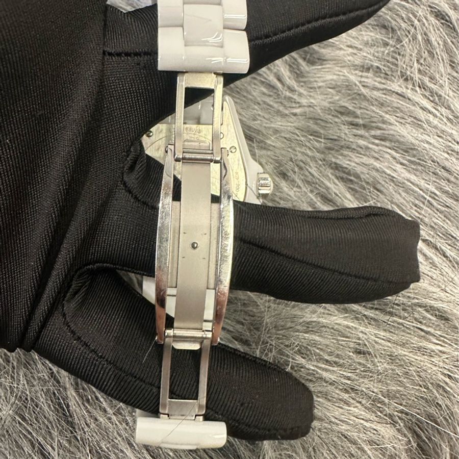 Chanel 白陶瓷12點鑽日期窗機械腕錶J12 H1629-3