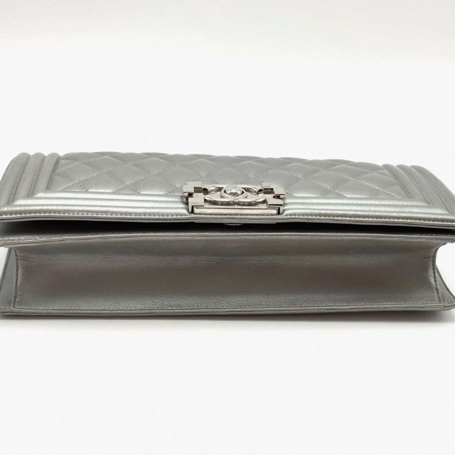 CHANEL 銀色銀扣 Leboy手拿包26*13*3 98新配件塵袋-5