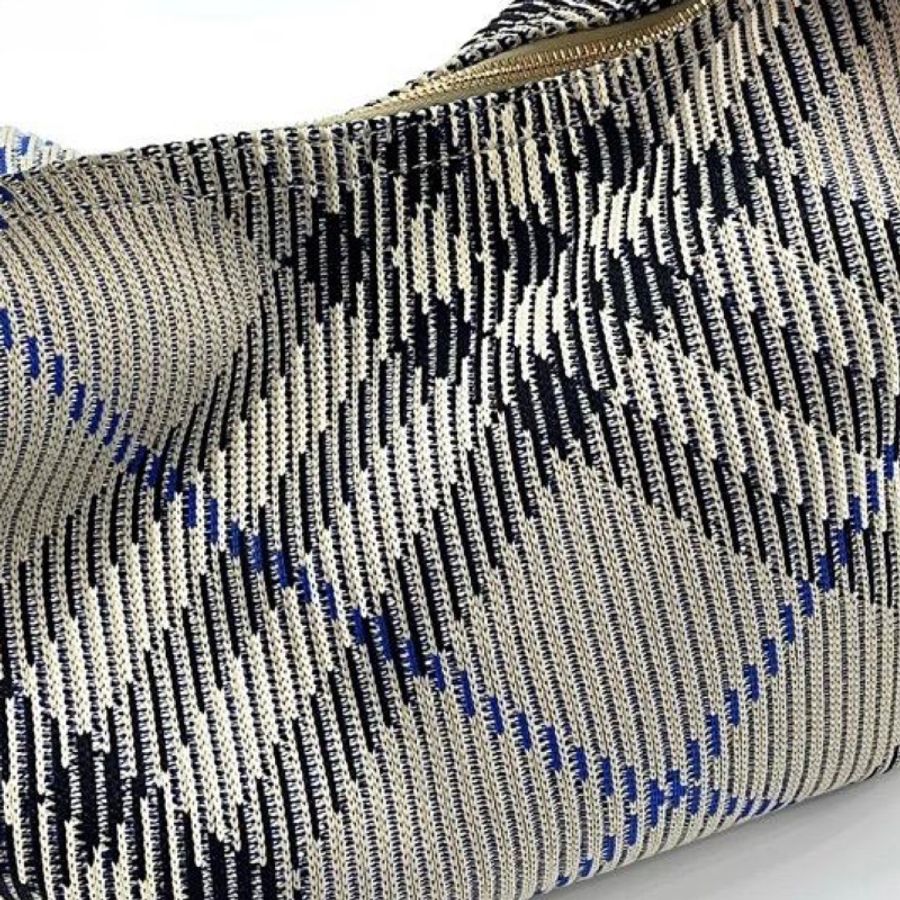 Burberry embroidered bag-4
