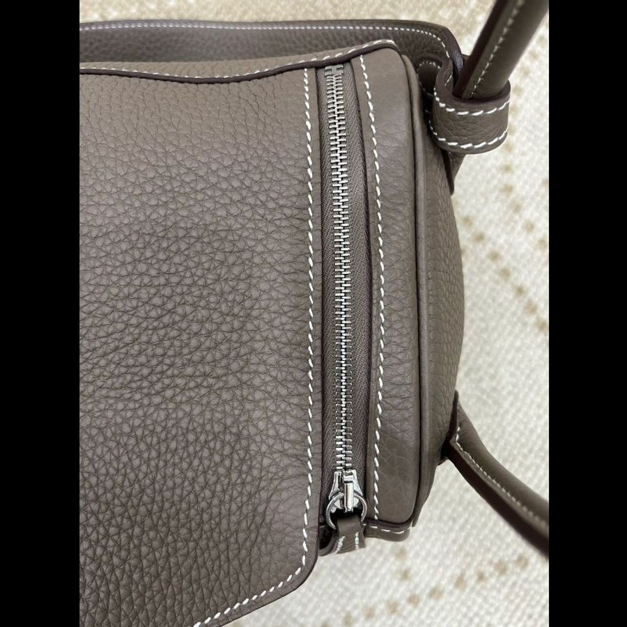 Hermes Lindy 26
大象灰銀扣-12